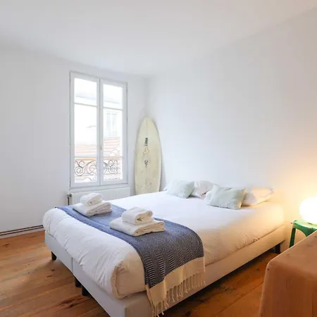 Charming Duplex - 2bd-5p - Nation Apartment